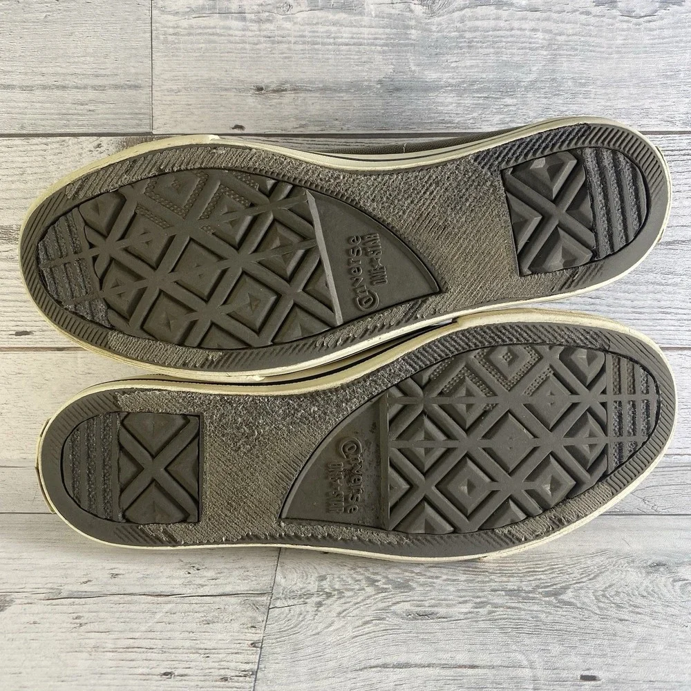 Converse Shoes Womens 9.5 Gray Chuck Taylor All Star Canvas Sneakers Casual Nice